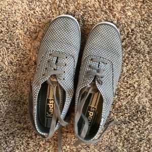 Keds sneakers. Gray with white polka dots.